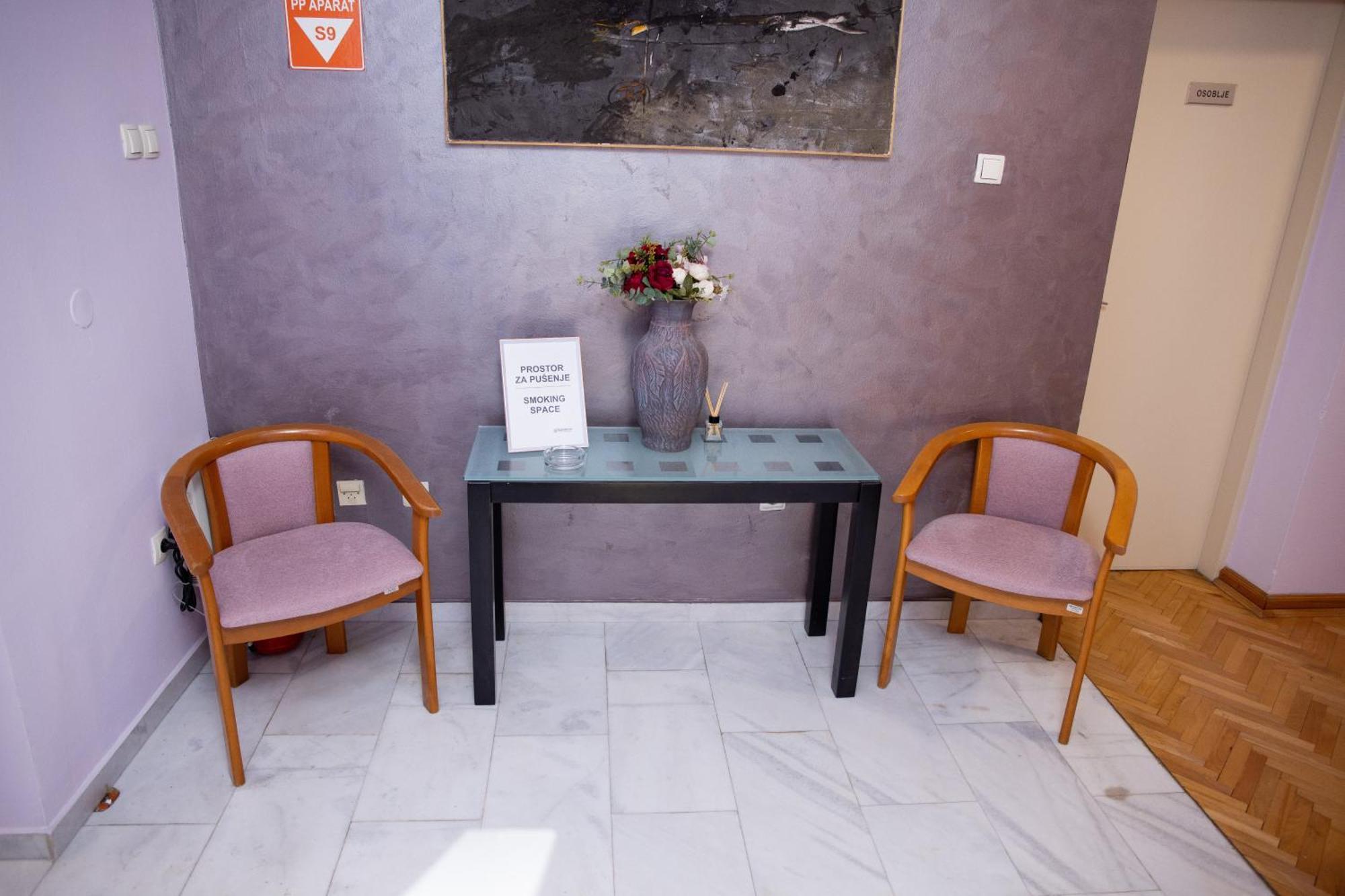 Motel New Sanatron Bosanski Novi Luaran gambar