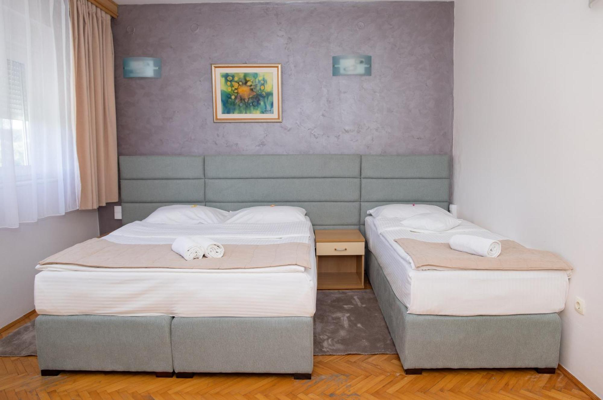 Motel New Sanatron Bosanski Novi Luaran gambar